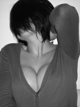 Public Photo of lola03