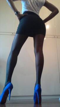 Public Photo of EbonyHot