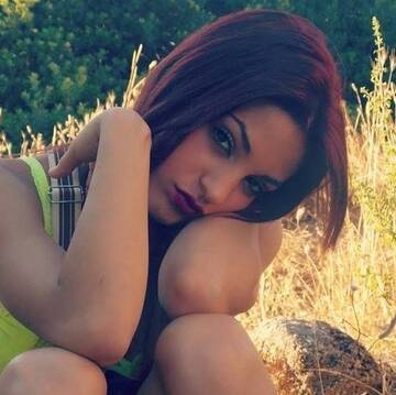 Public Photo of la-pompiera69