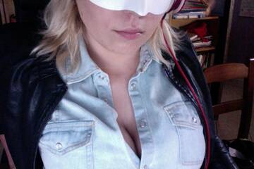 Public Photo of Lady_N