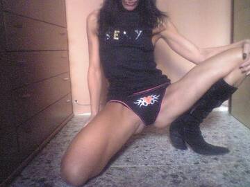 Public Photo of seximoni