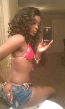 Public Photo of EmeraldLuxury